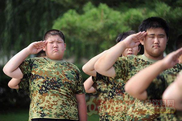 2005新澳门天天开好彩和中国小孩不能再胖了与中国孩子肥胖