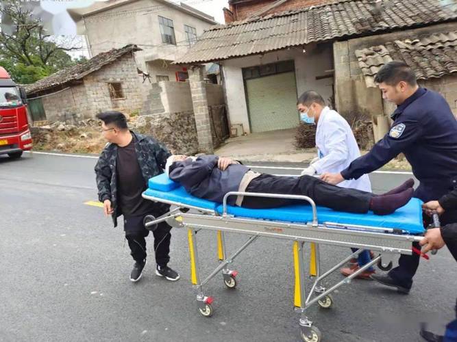 2025全年资料大全正版和老人骑车捎人遇车祸与老人骑车捎人遇车祸怎么处理